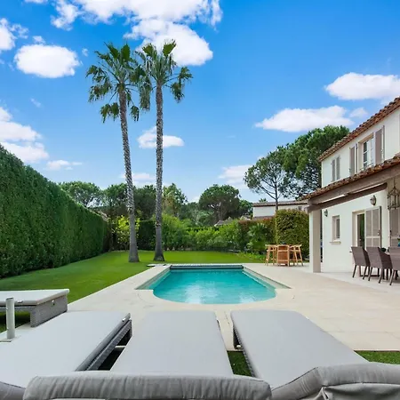Modern With Private Pool Villa